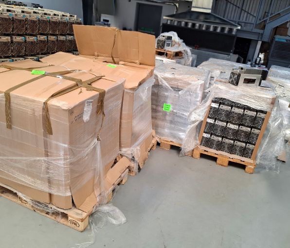 Why Choose Aryaminer for Your Wholesale ASIC Needs?